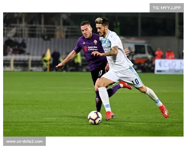 科莫球迷横幅抗议海外赛，俱乐部因不当内容被罚150欧元